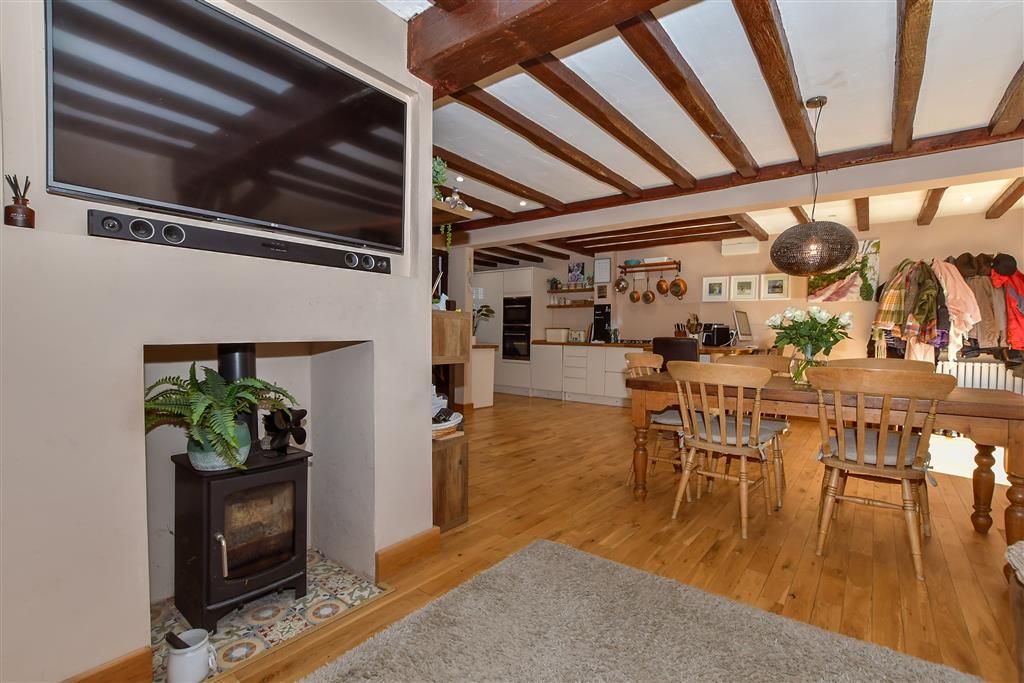 Property photo 1 of 14 Lounge/Diner