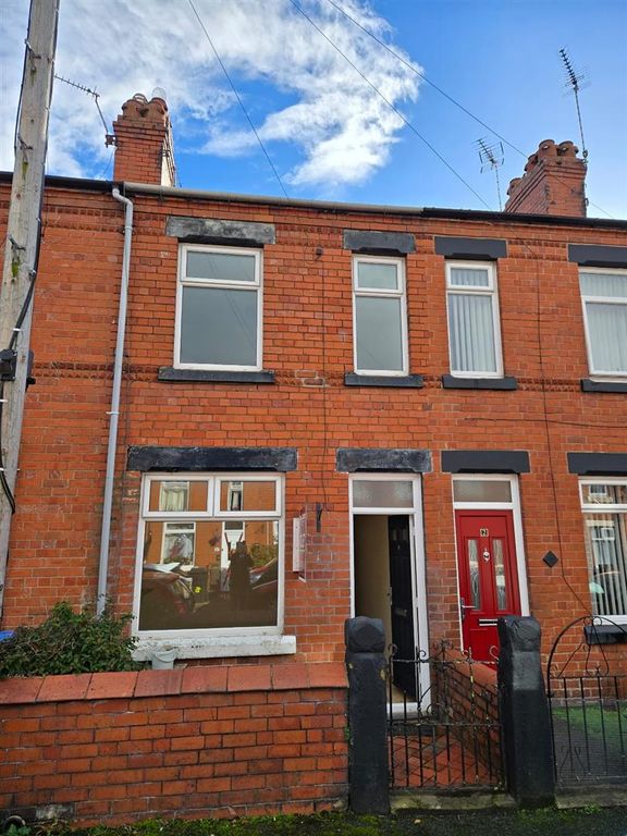 Property photo 1 of 14 Edward Street - Front.Jpg
