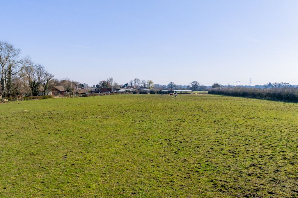 Property photo 3 of 5 Picture 3