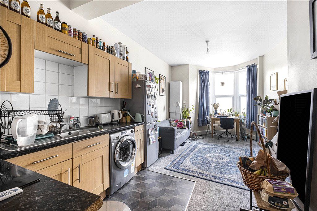Property photo 2 of 8 Kitchen