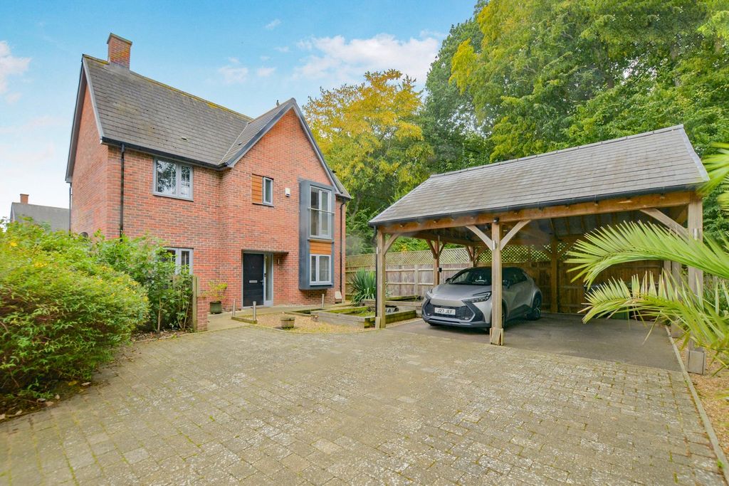 Property photo 1 of 19