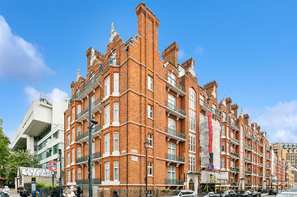 Property photo 2 of 8 Exterior