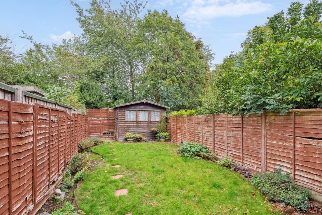 Property photo 3 of 18 4527505