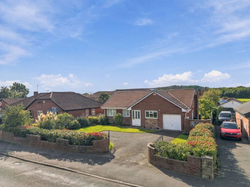 Property photo 1 of 29