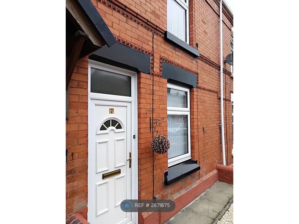 Property photo 2 of 19