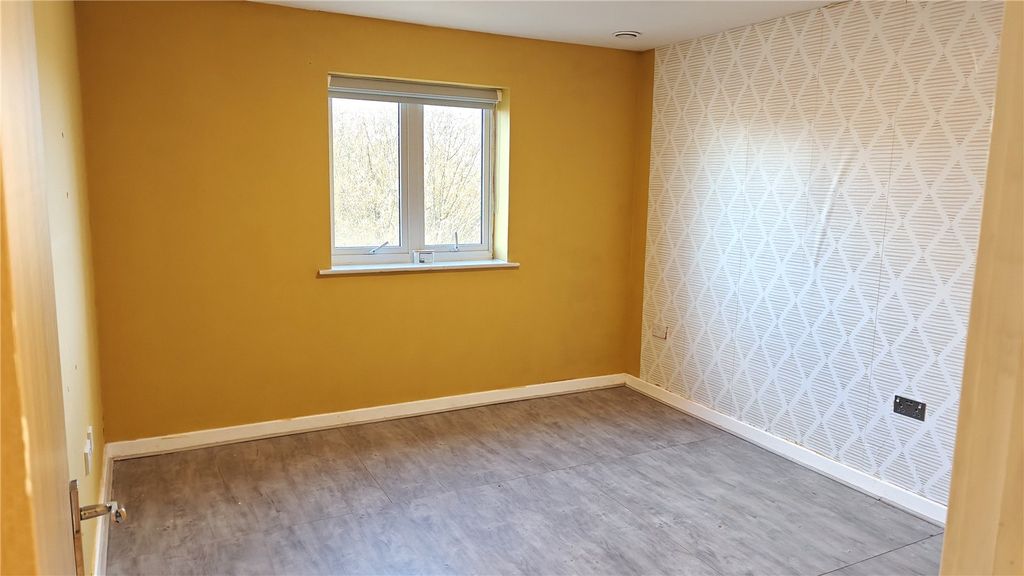 Property photo 3 of 5 Picture No. 05