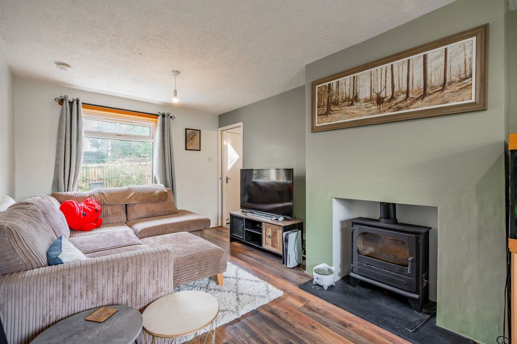 Property photo 2 of 14