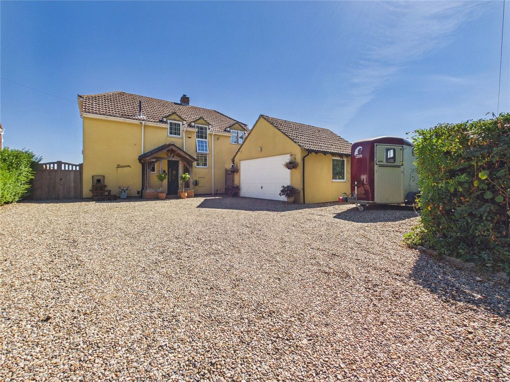 Property photo 1 of 37 Picture No. 64