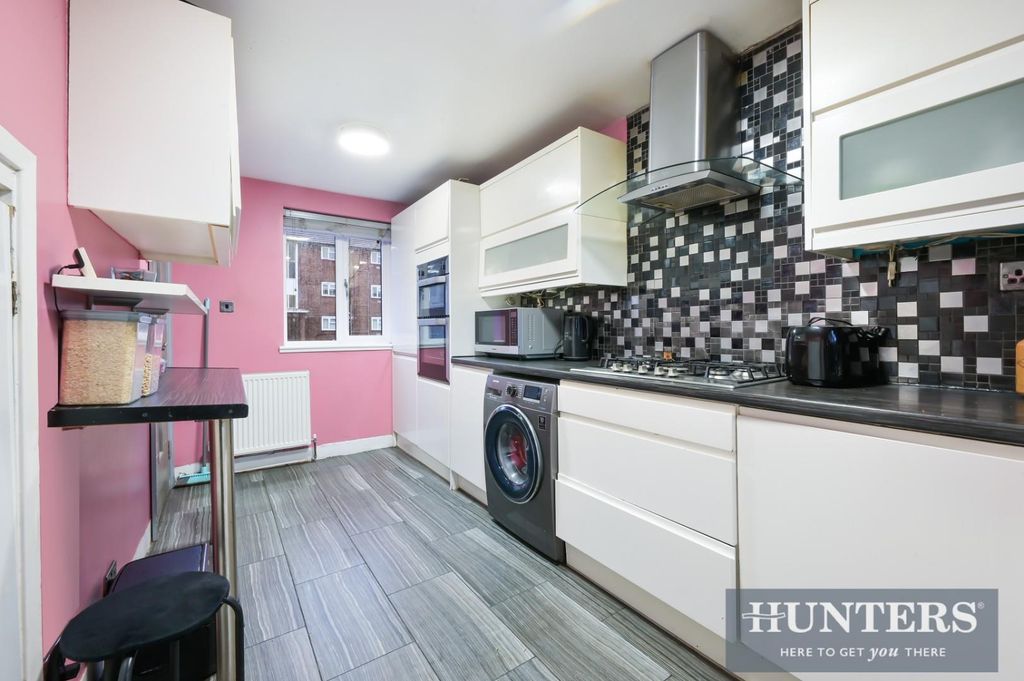 Property photo 3 of 12 Wright Road, 10- (3).Jpg