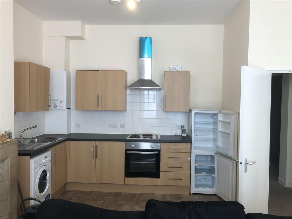 Property photo 2 of 6 1 York K.Jpg