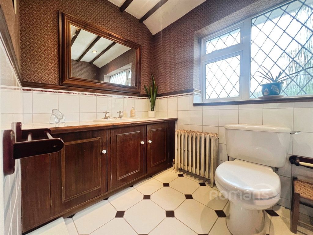 Additional image 11 of 4 bed detached house for saleWinton Road, Aldershot, Hampshire GU11