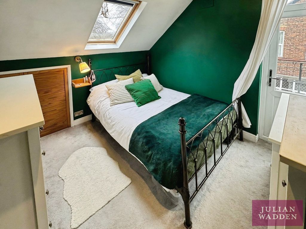 Property photo 3 of 9 Picture 3