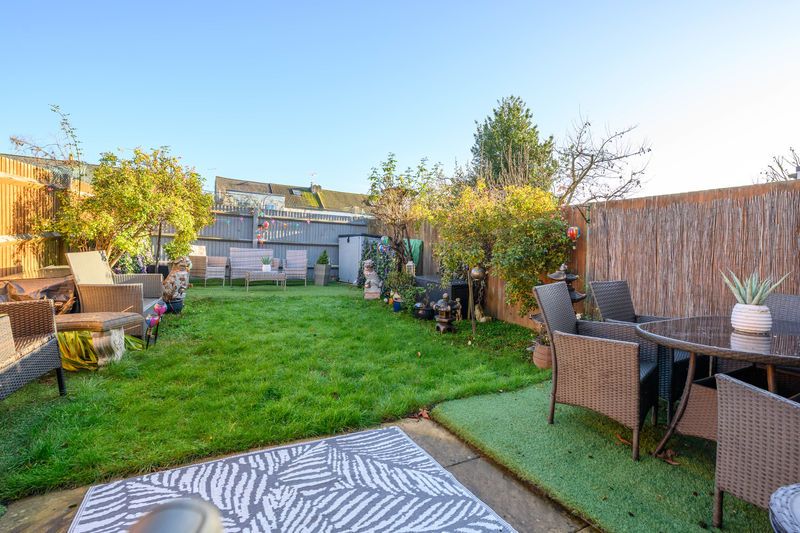 Property photo 2 of 10 Photo 9