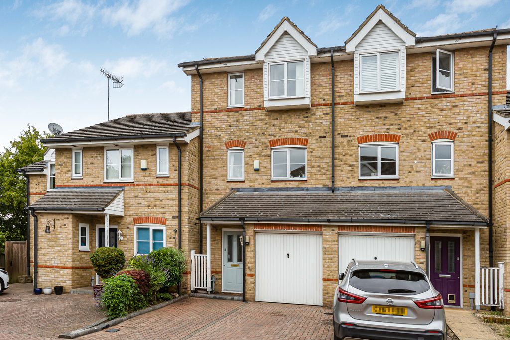 Property photo 1 of 17 2786329