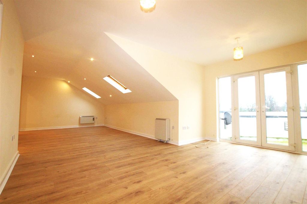 Property photo 3 of 18 Img_2792.Jpg