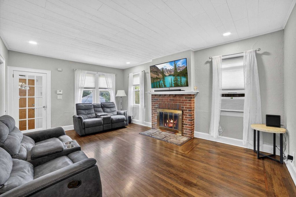 Property photo 2 of 29 <Alttext/>