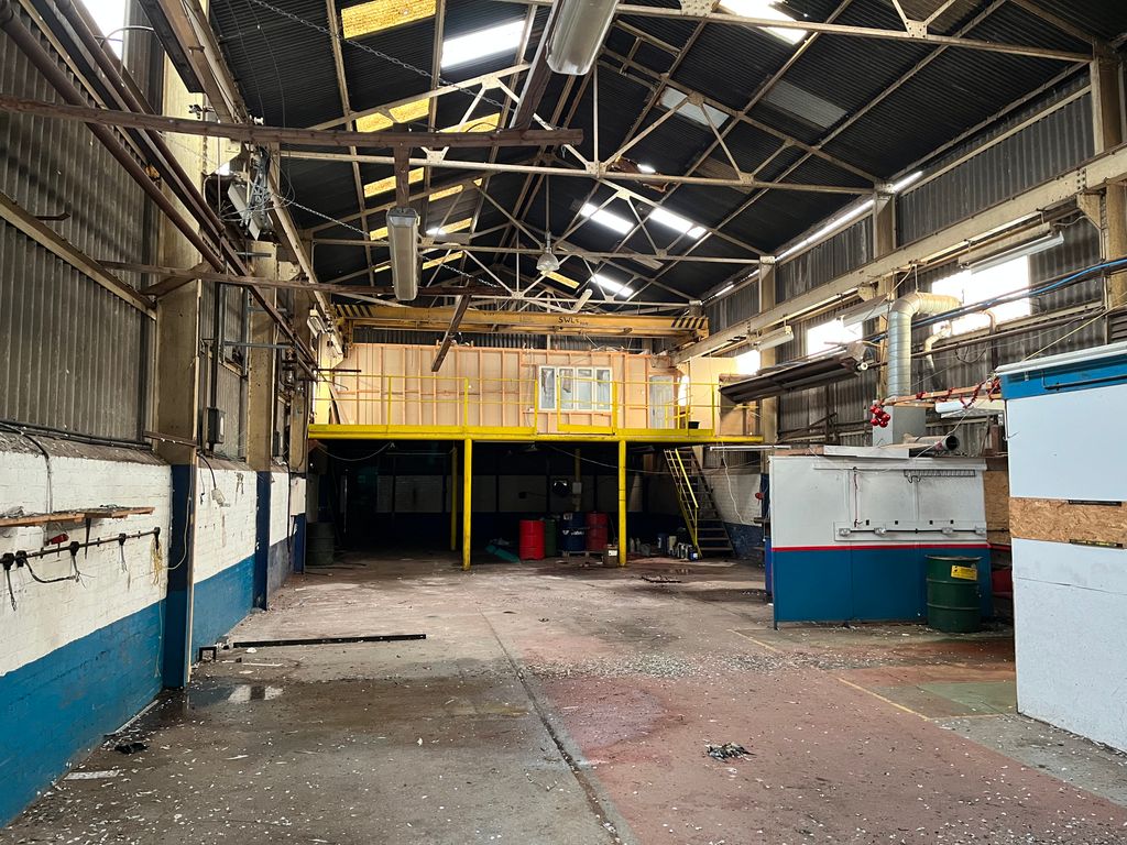 Property photo 3 of 4