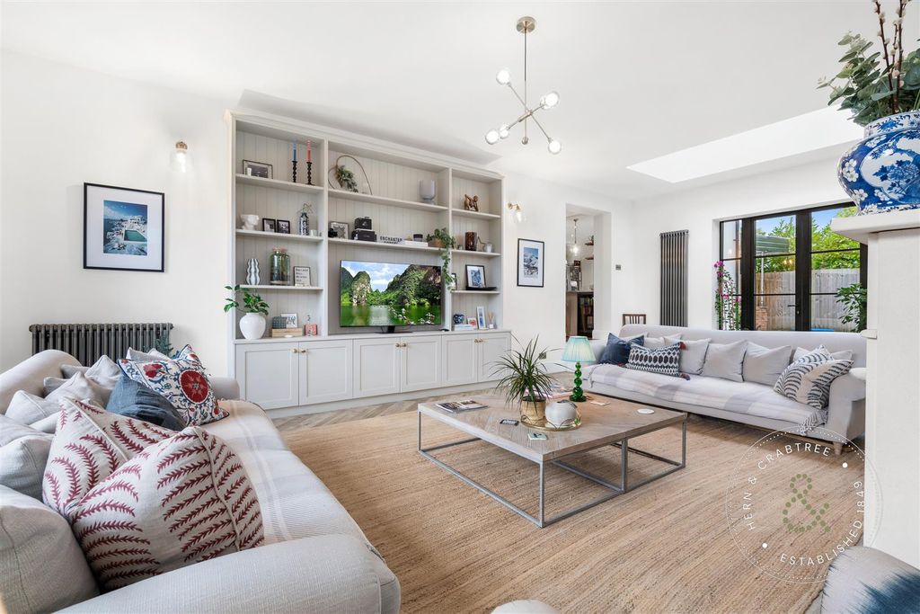 Property photo 3 of 58 East Rise (23).Jpg