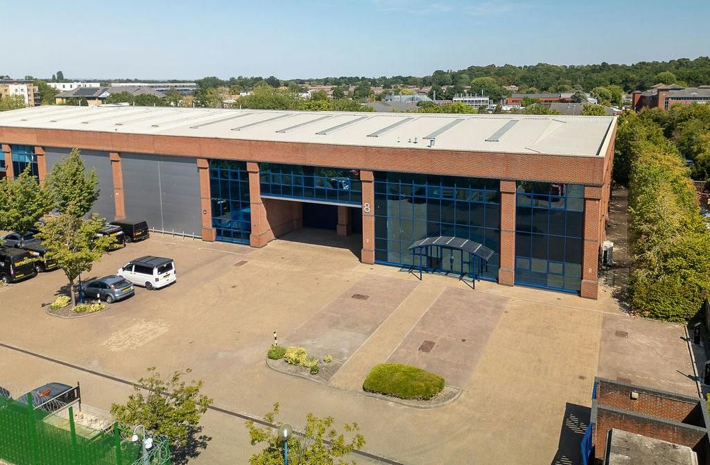 Property photo 2 of 7 Sterlingcentre-Bracknell-Drone-29.Jpg