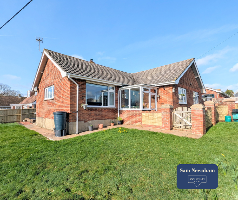 Property photo 1 of 14 Garden Aspec