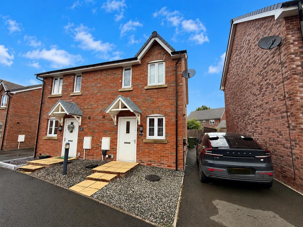 Property photo 1 of 9 C77B6B34-32CC-4B8D-9019-1CC6Abc7Fc21.Png