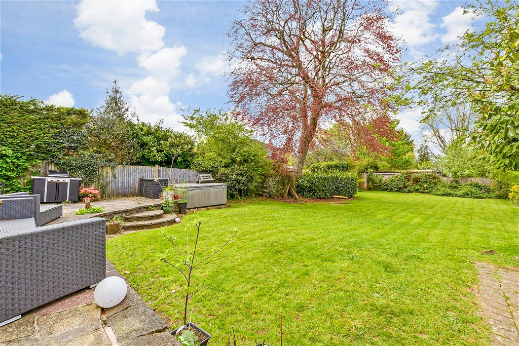 Property photo 2 of 18 Rear Garden