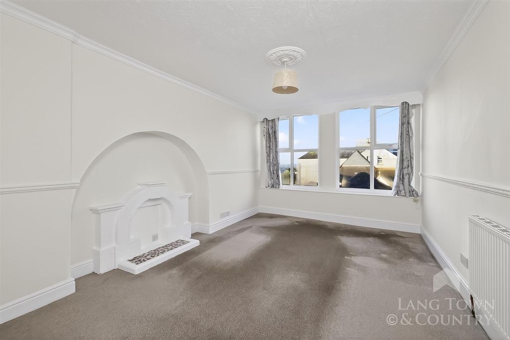 Property photo 2 of 14 0002.Jpg