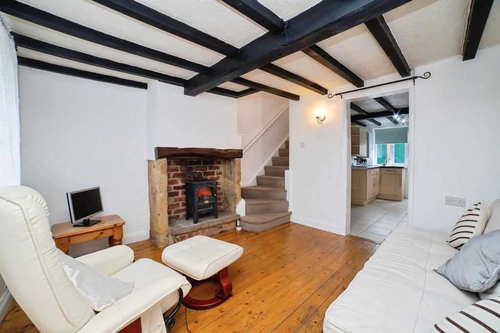 Property photo 3 of 36