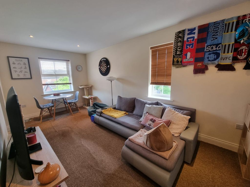Property photo 3 of 7