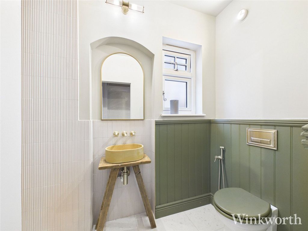 Property photo 3 of 7 Picture No. 02