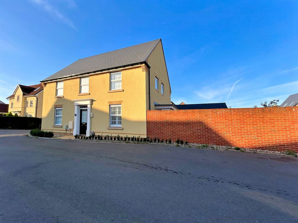 Property photo 2 of 15