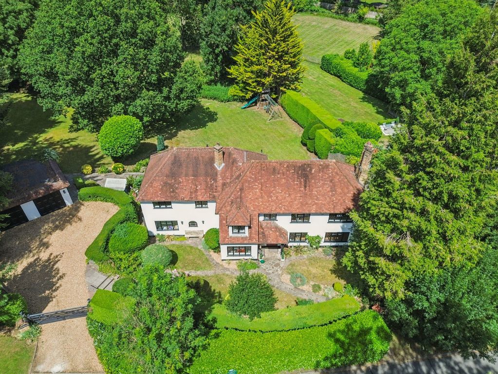 Property photo 1 of 21