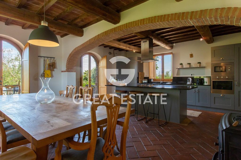 Property photo 2 of 37 Interiors