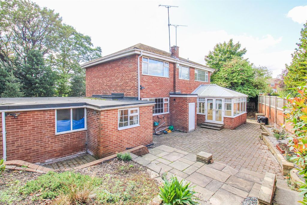 Property photo 1 of 15 Outside