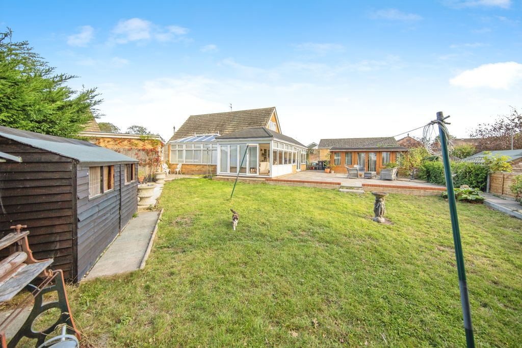 Property photo 1 of 15