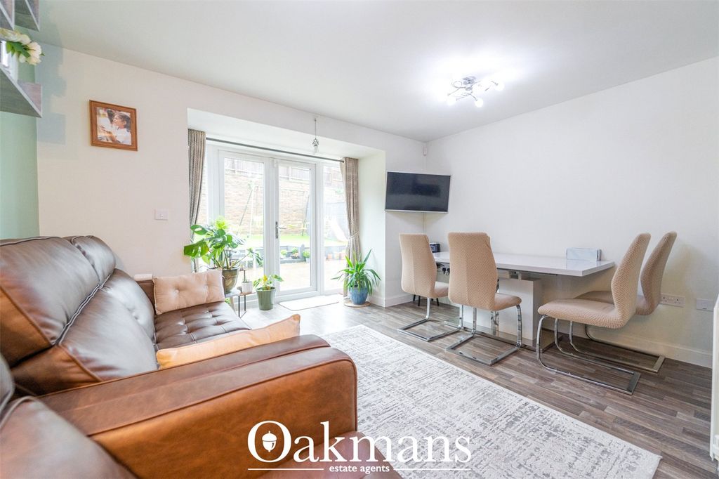 Property photo 2 of 28 Picture No. 07