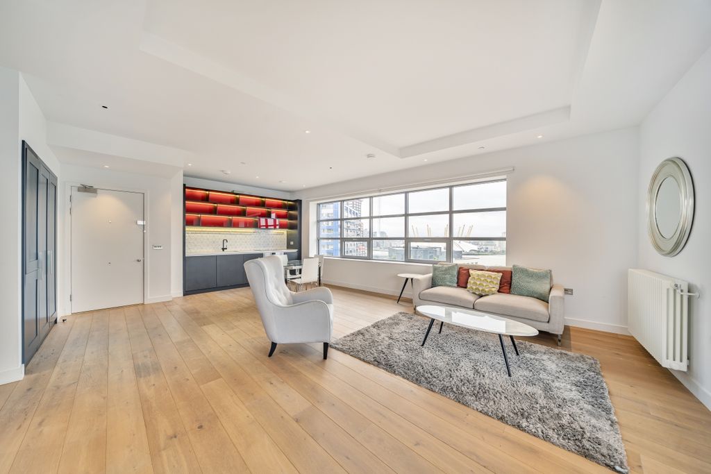 Property photo 2 of 22 1300708-16-6835F2...