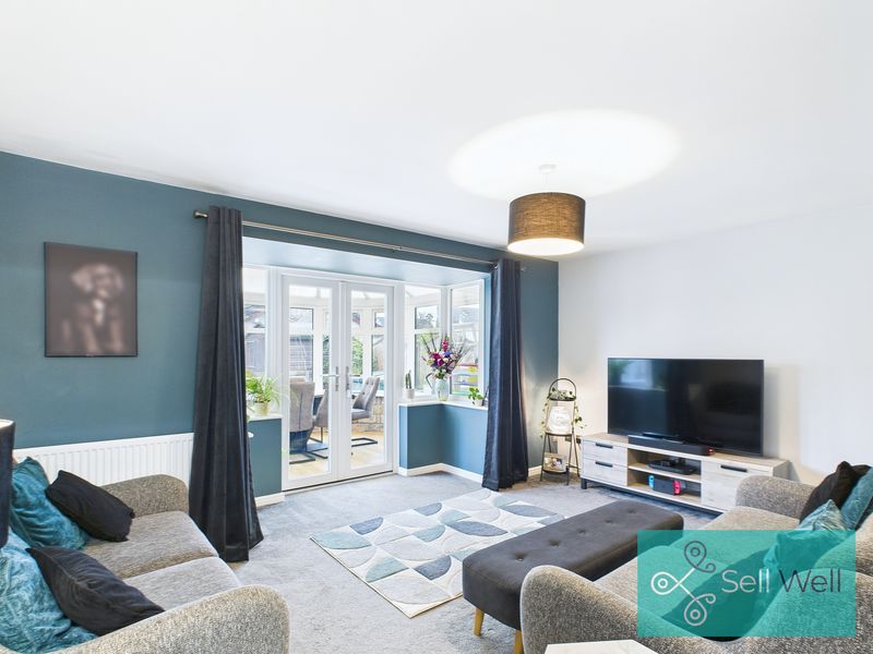 Property photo 3 of 21 Lounge