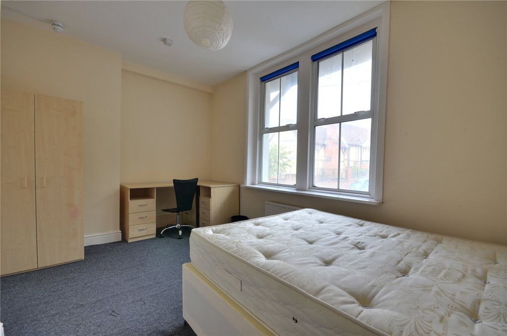 Property photo 3 of 11 Picture No. 06