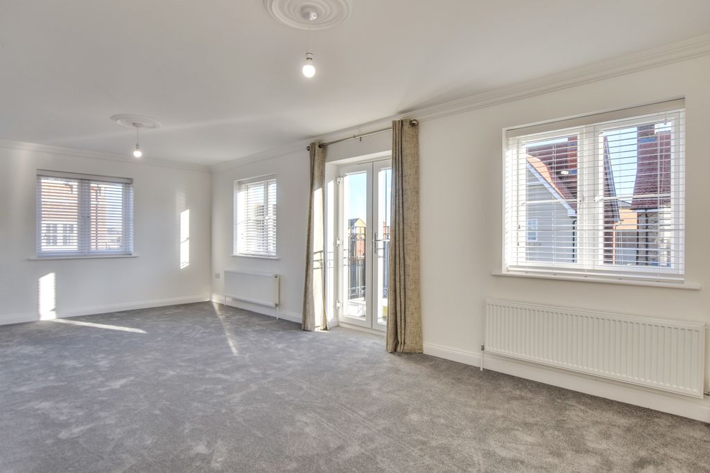 Property photo 2 of 24 Dsc_0088-Dsc_0090