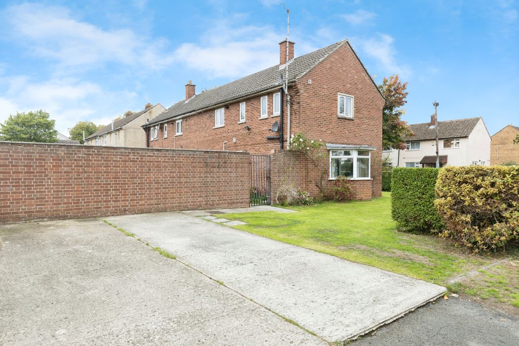 Property photo 2 of 15