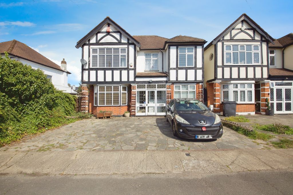 Property photo 1 of 15