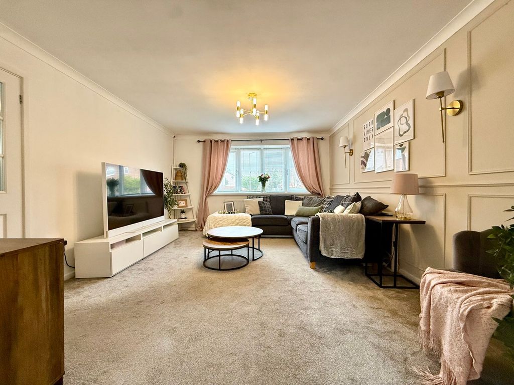 Property photo 3 of 22