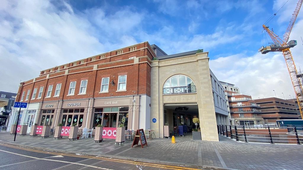 Property photo 2 of 13 Exterior