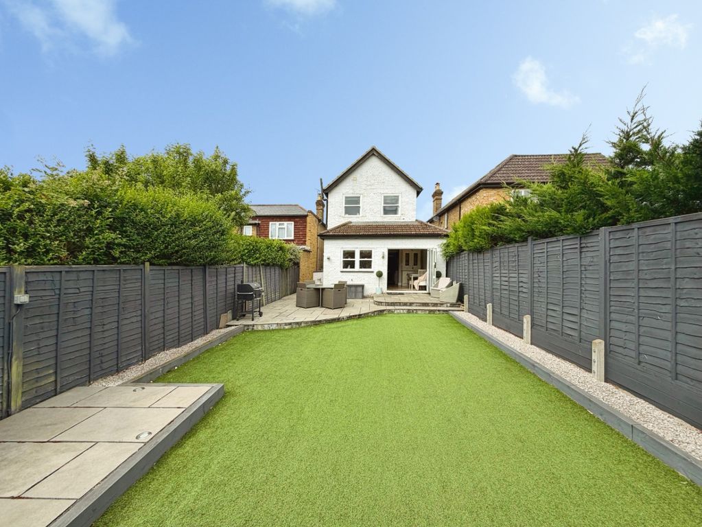 Property photo 2 of 19 5205943