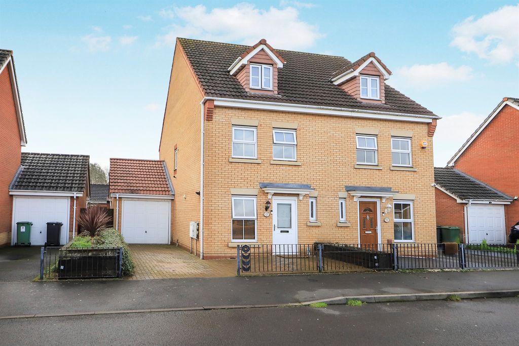 Property photo 1 of 16