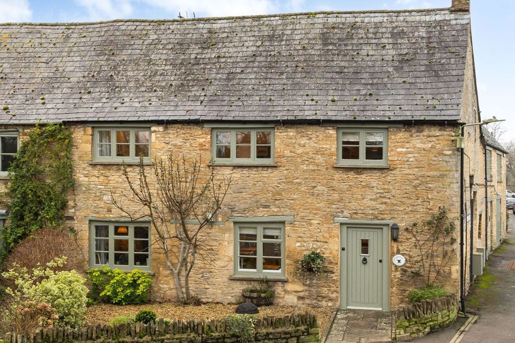 Property photo 1 of 18 Picture No. 08