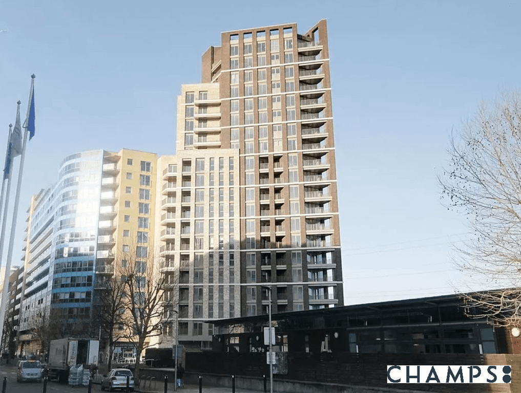 Property photo 1 of 1 2 Bed Flat To Rent Western Gateway, London E16