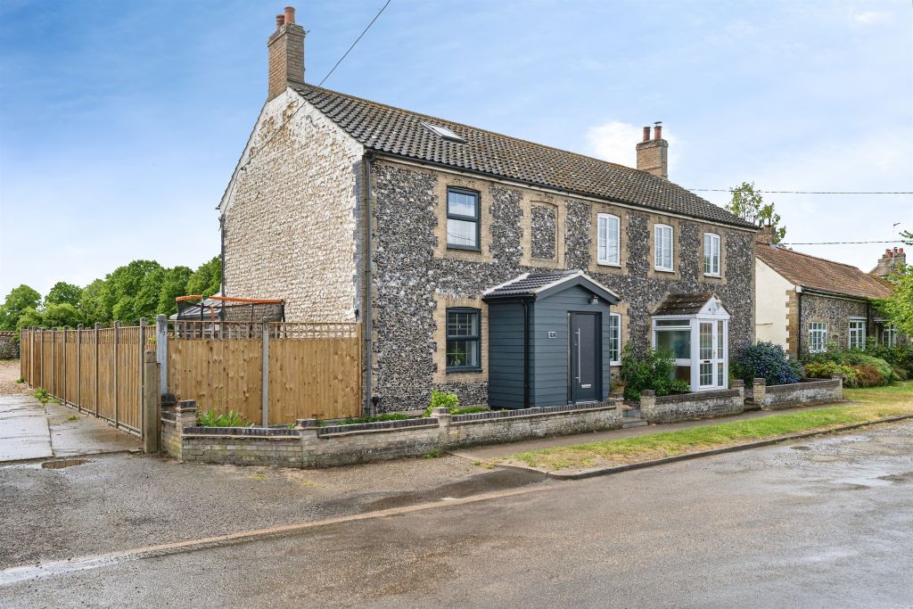 Property photo 1 of 24