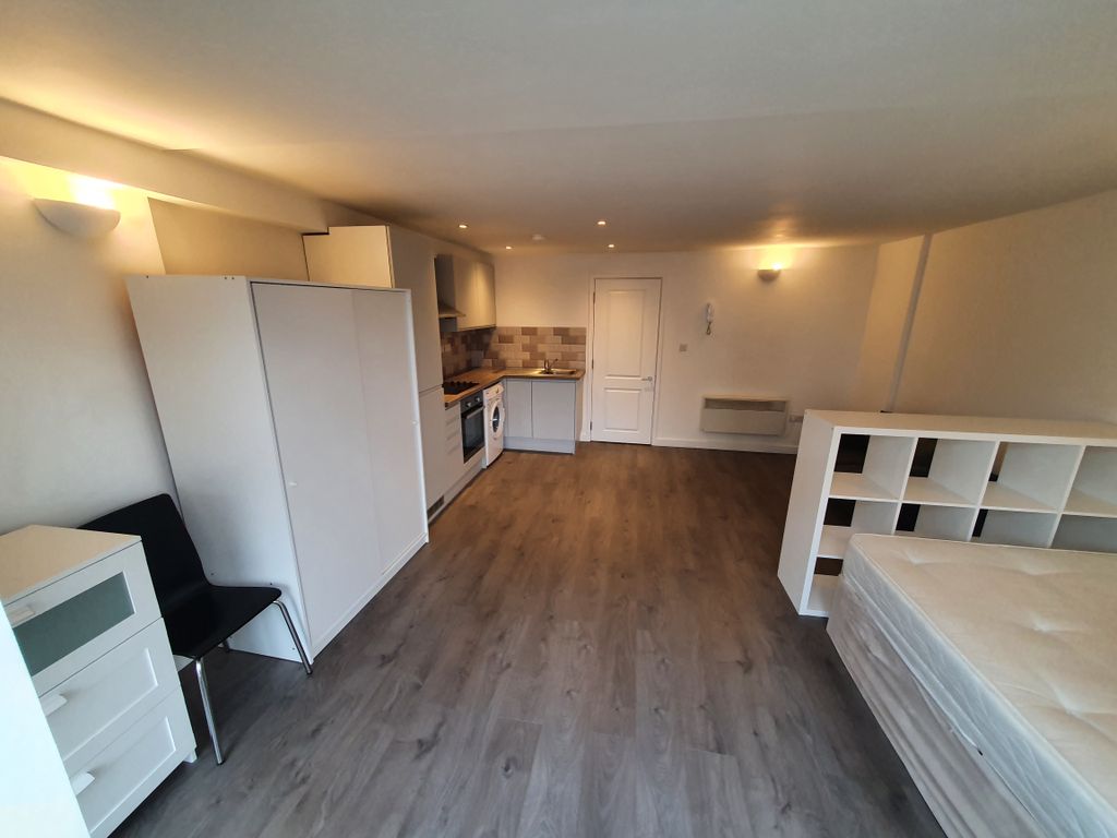 Property photo 2 of 5